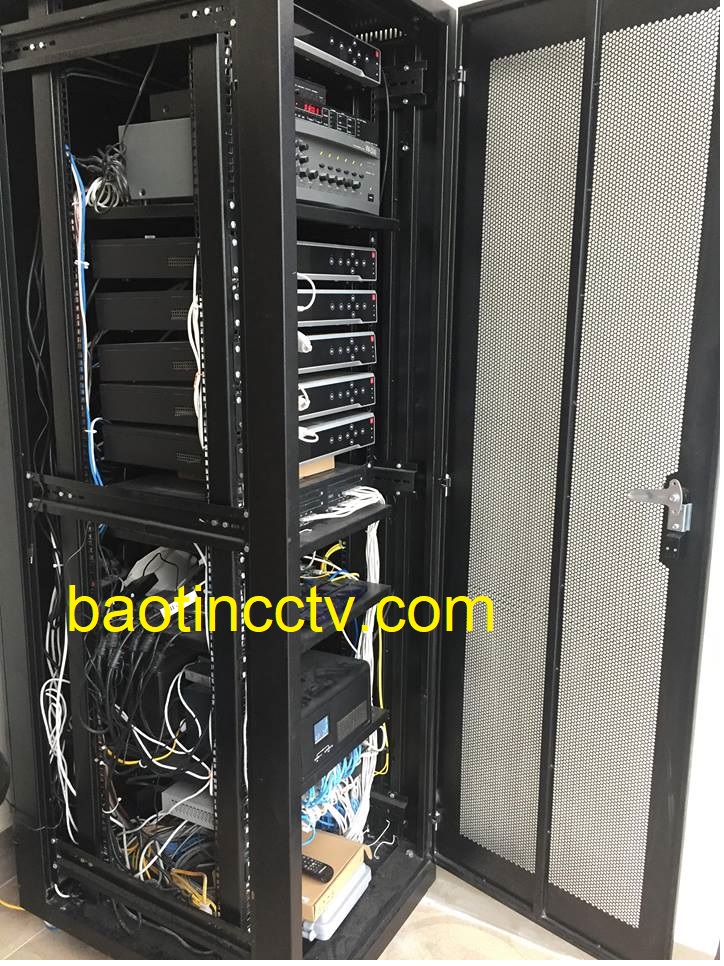 36883422_1355075447962730_3594014558684971008_n